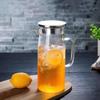 Minimalistischer 1,5L Glas-Wasserkrug Transparent Große Kapazität Hitzebeständige Kanne Filtern Langlebiger Wasser-Saftkrug Büro