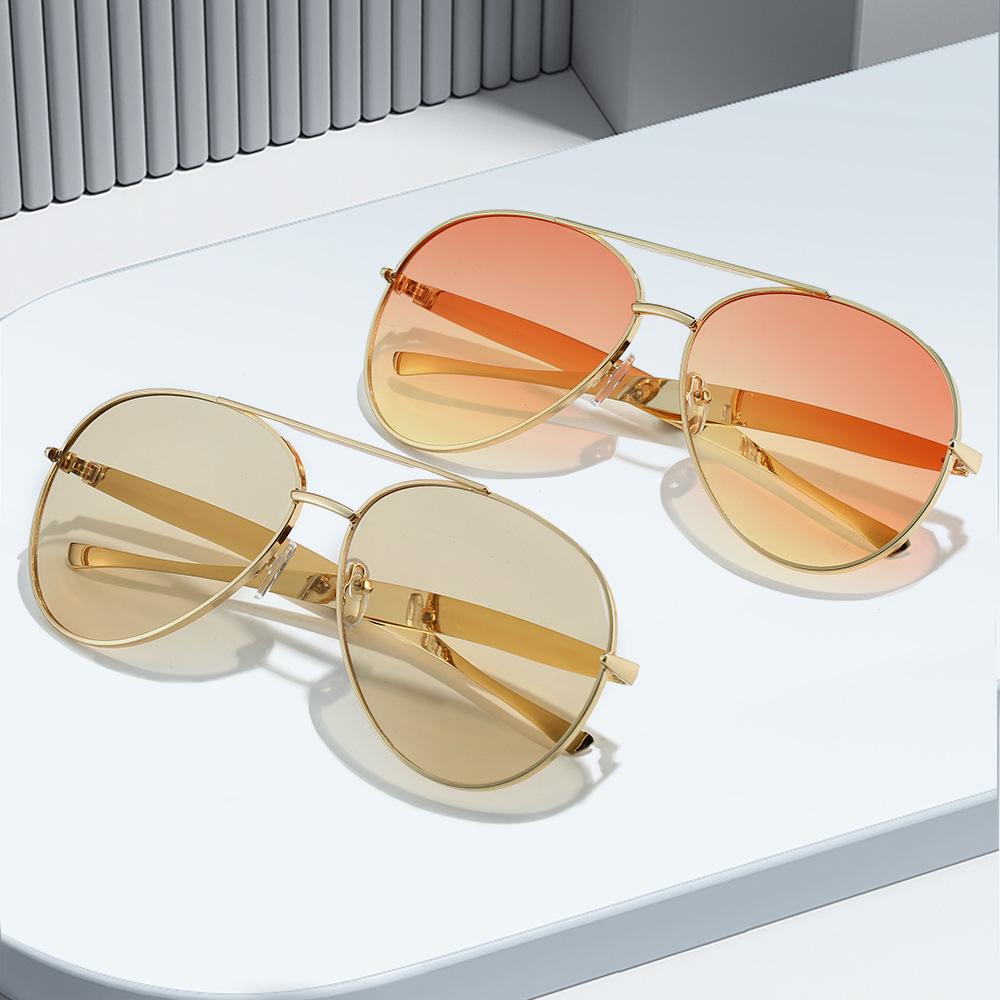 European and American retro new personalized toad glasses metal frame fashion advanced sense UV protection sunglasses show small face