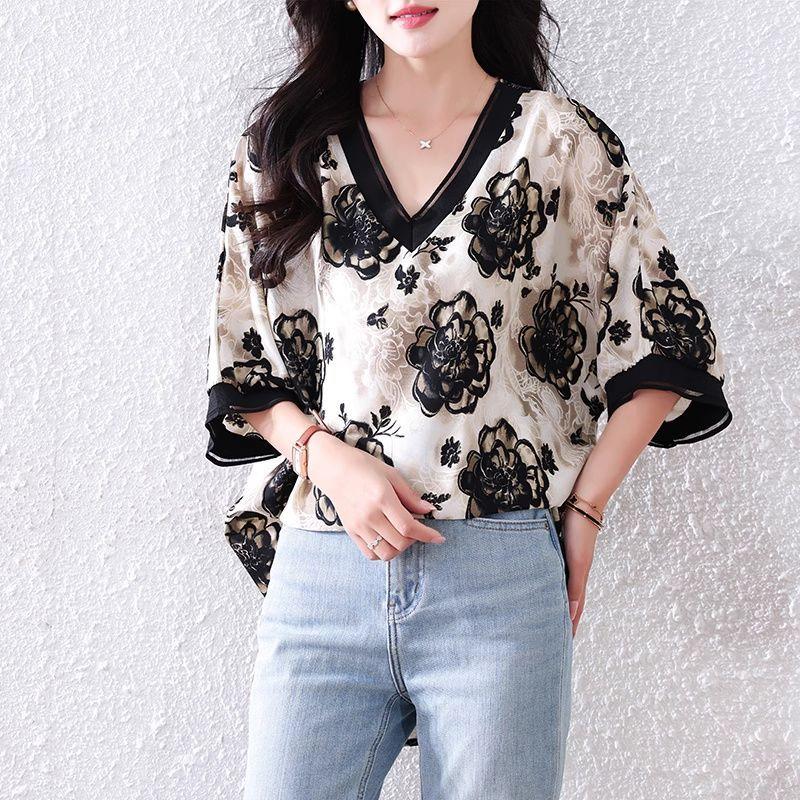 Korean Fashionable Loose Short-sleeved T-shirt for Women Versatile Top for Summer