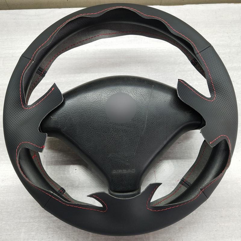Ručně šitý potah volantu z mikrovláknové kůže pro Peugeot 307