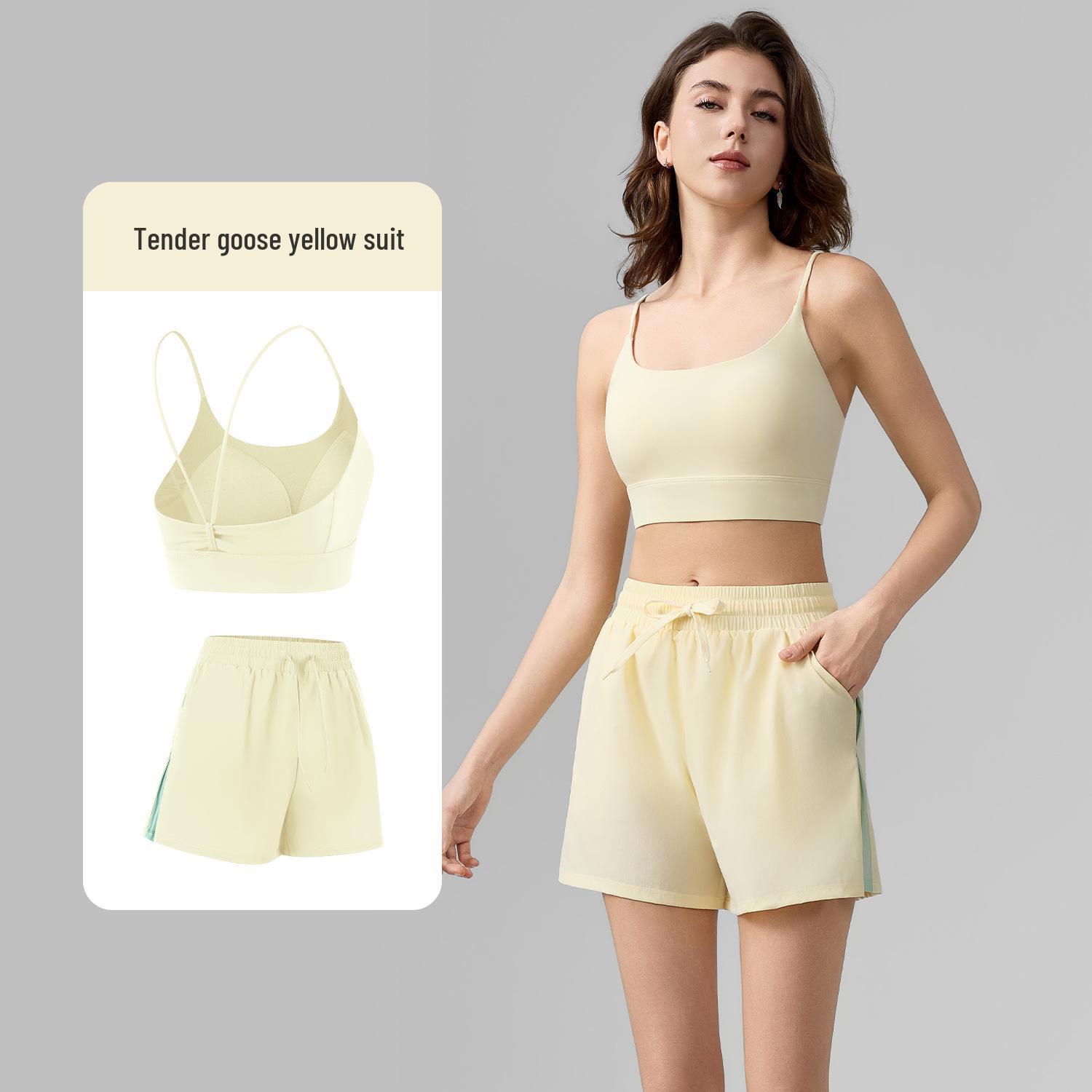 

Women s Sporty Two-Piece Set: Spaghetti Strap Yoga Vest & Quick-Dry Shorts Extra Large