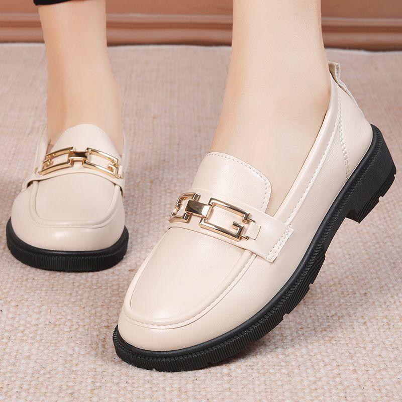 Comfortable flat shoes in the new autumn soft-soled casual shoes, middle-aged non-slip