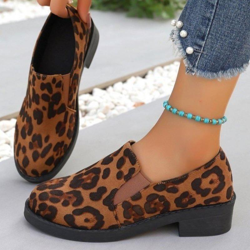 Large size single shoes women's autumn new round head leopard print casual thick heel one-pedal single shoes