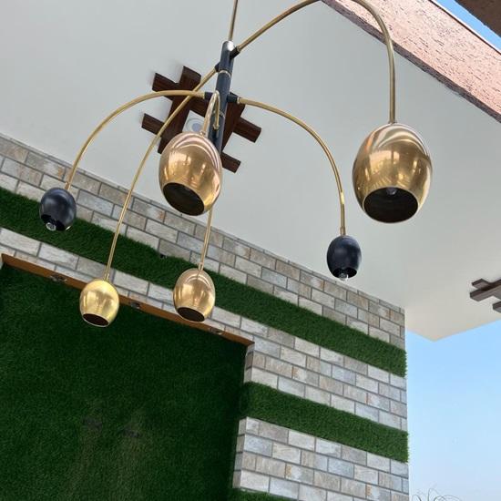 6-Light Adjustable Arm Chandelier Design In Raw Brass Elegant Rotating Ceiling Light Fixture for Living Room Kitchen