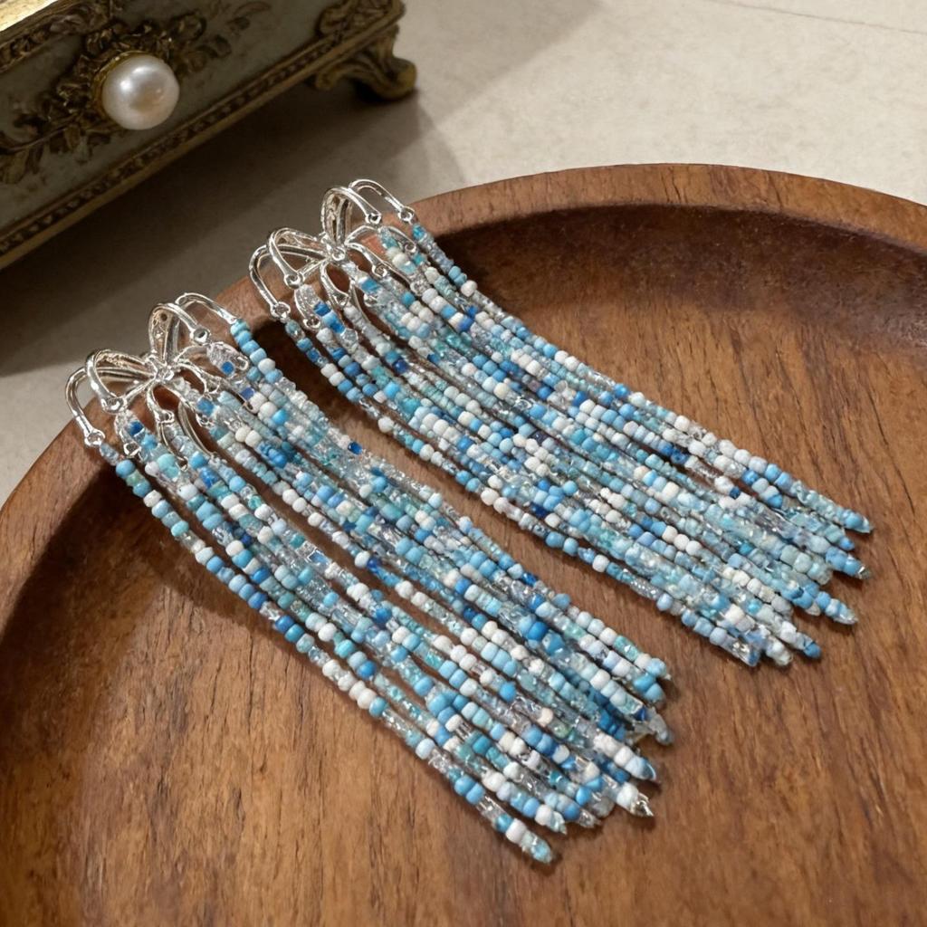 Orecchini a Fiocco in Vetro Blu Vintage - Ornamento dal Design Retrò