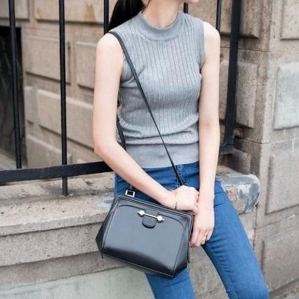 

Женский свободный однотонный вязаный свитер без рукавов с диким дном One Size серый