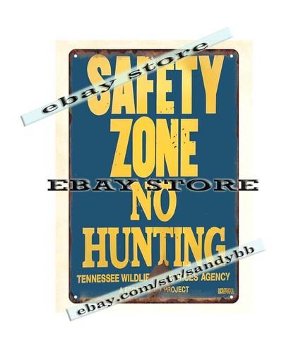

Safety Zone no hunting metal tin sign garage decoration ideasAluminum 20x30cm（7.8x11.8inch）
