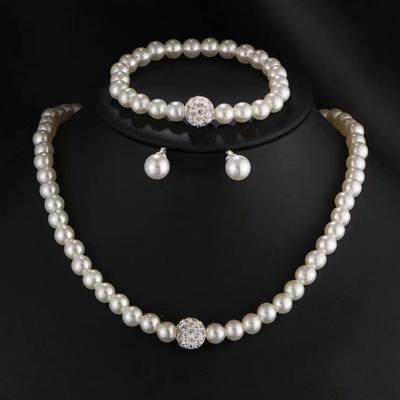 4Pcs/Set Vintage Simple Pearl Necklace Earrings Jewelry Set For Women Bridal Elegant  Choker Banquet Wedding Accessories