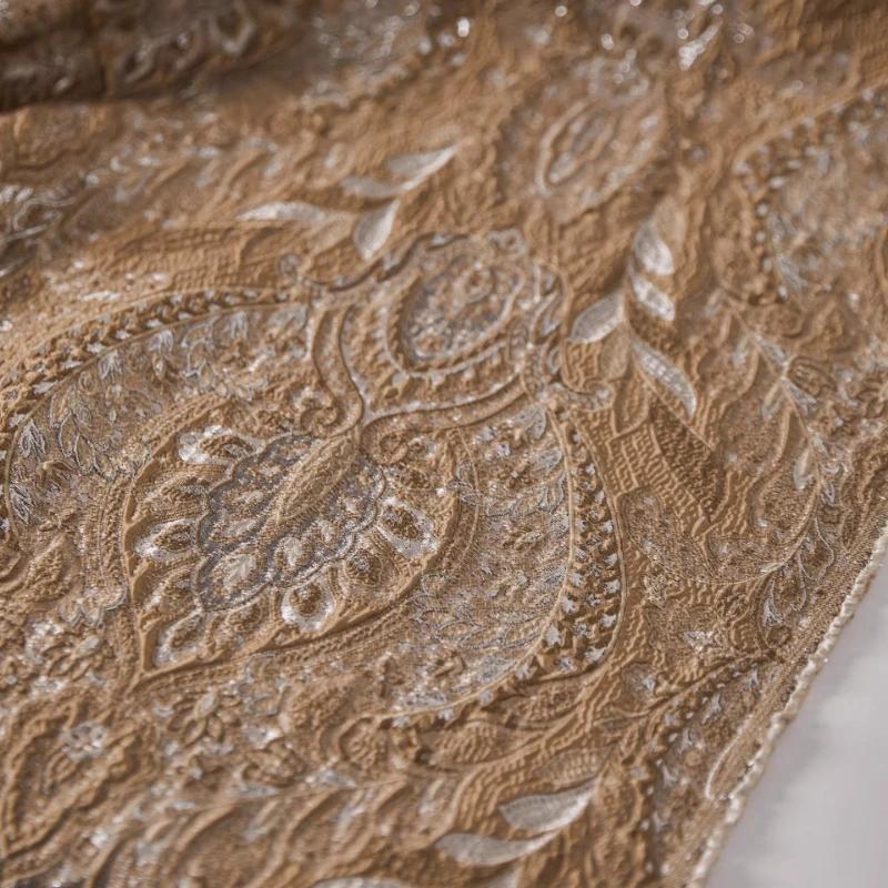 

100x138cm European Blended Fabric Palace Style Shiny Silk Three-dimensional Texture Relief Jacquard Fabric Jacket Fabric 100x138cm