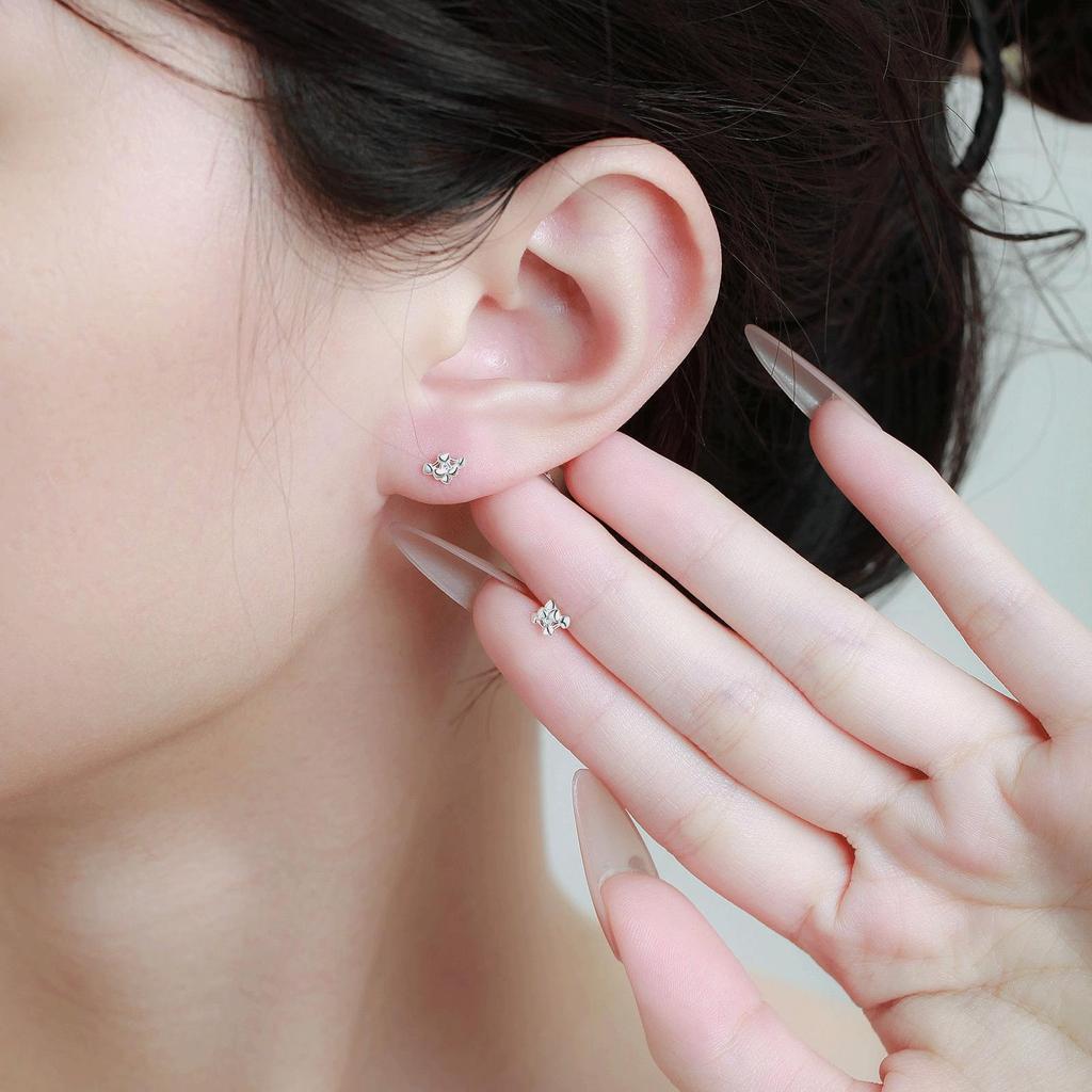 Sterling Silver Japanese Style Mini Heart Earrings for Women - Sweet and Simple Design