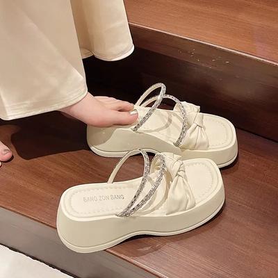 Fashion Thick Women's Slippers and Ladies Sandals Height Shoes Designer Luxury New Style On Sale High Quality Clappers Fashion 39 Slides