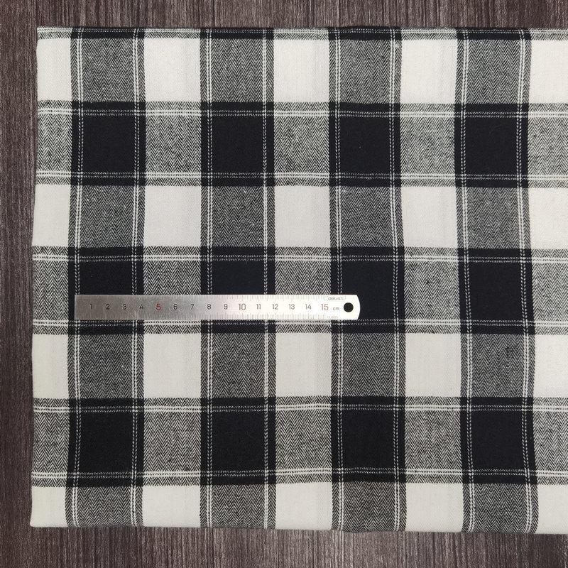 Spot Color-Woven Plaid Jacquard Fabric for Children's Autumn/Winter Brushed Polyester-Cotton Shirts