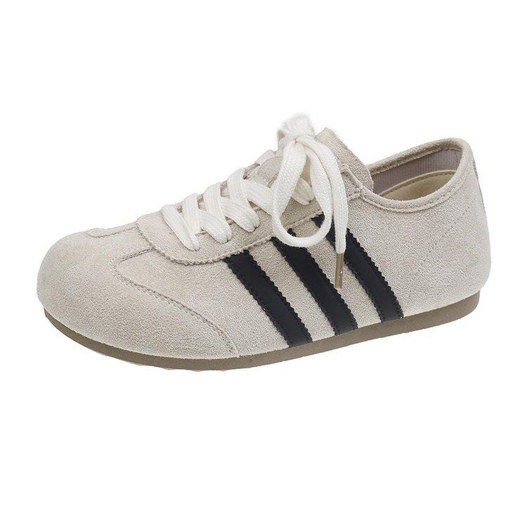 

Red German training shoes women s 2025 new soft baseplate shoes flat casual women s shoes high-end sports Forrest Gump shoes 40