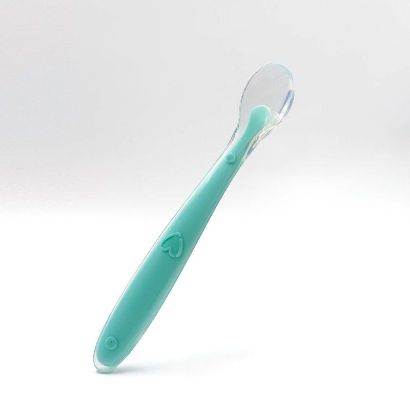 Silicone Change Color Temperature Sensing Baby Soft Feeding Spoon Toddler Tableware BPA Free Babies Accessories Feeding Tools