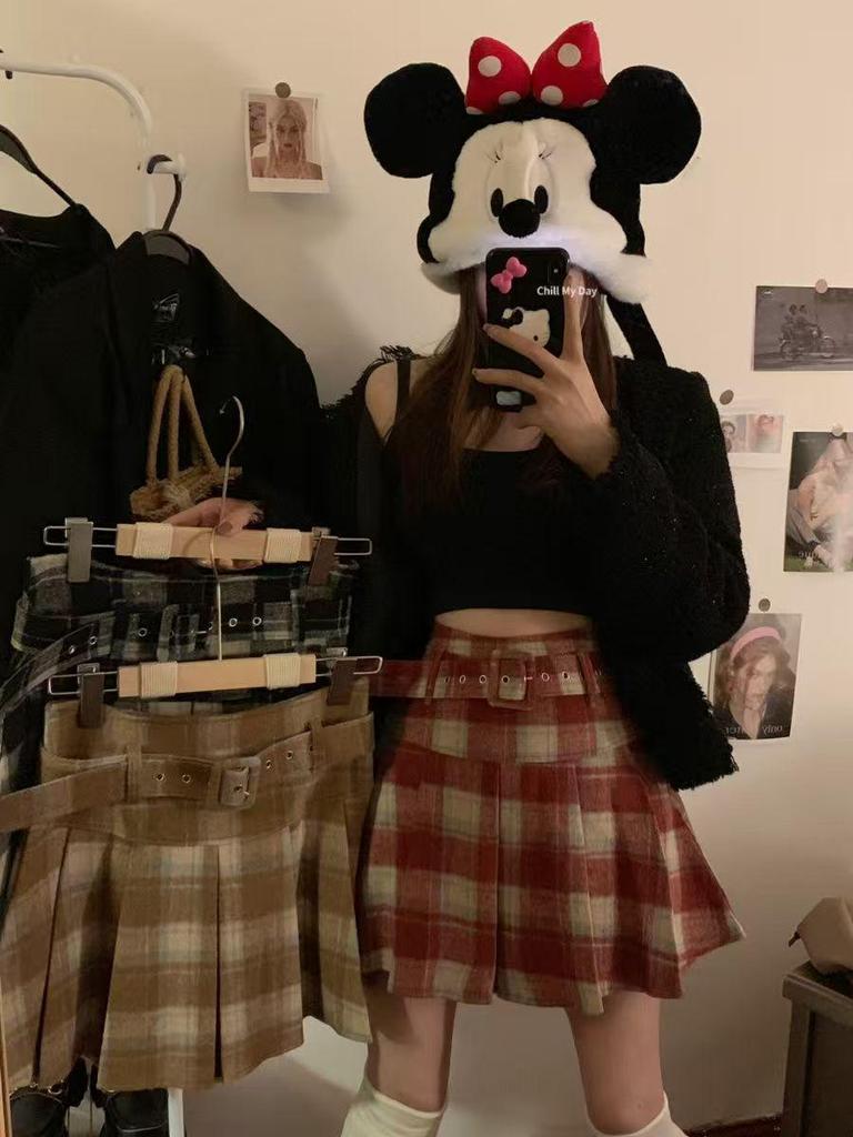Plus Size Plaid Wool A-Line Belted Skirt - Autumn/Winter, Red, High Waist, Petite Short Skirt for 200 Jin