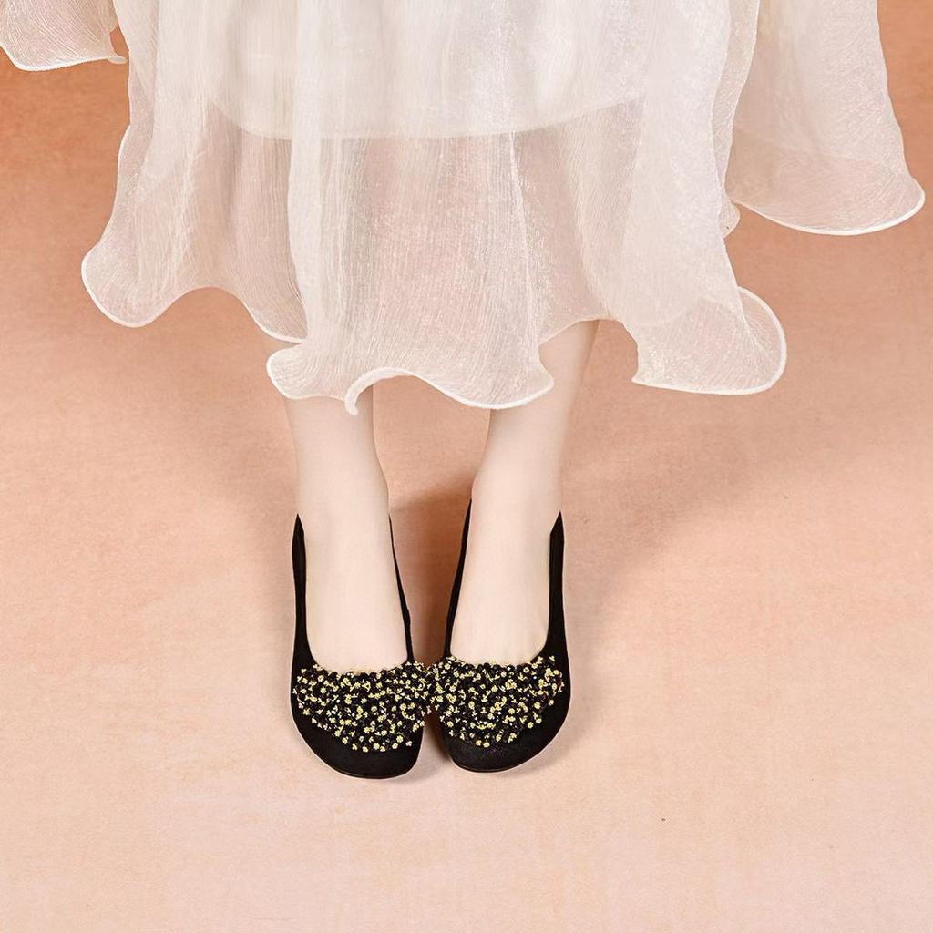 Flache Schuhe Damen Frühling und Sommer neue runde Zehenpartie flacher Ausschnitt ein Pedal schwarz schlichtes Temperament Perlenbesatz einzelne Schuhe