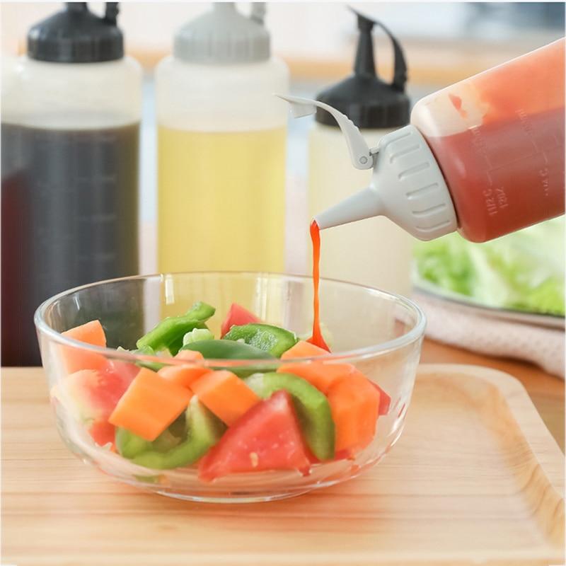 4 Poröse Gewürzflaschen Aus Kunststoff - Für Saucen, Ketchup & Dressing - Mit 5-Loch-Aufsatz
