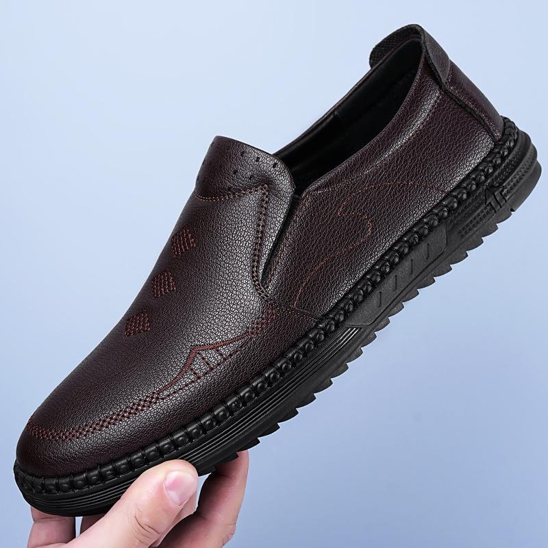 

2024 весна и лето новые повседневные туфли мужские кожаные туфли мягкая подошва мягкая поверхность дышащая мужская обувь Doudou туфли мужские кожаные туфли 2312 44 коричневый