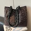 Leopard Print Retro Large-capacity Bag Women's 2025 New Autumn and Winter Versatile One-shoulder Armpit Bag for Commuting To Work