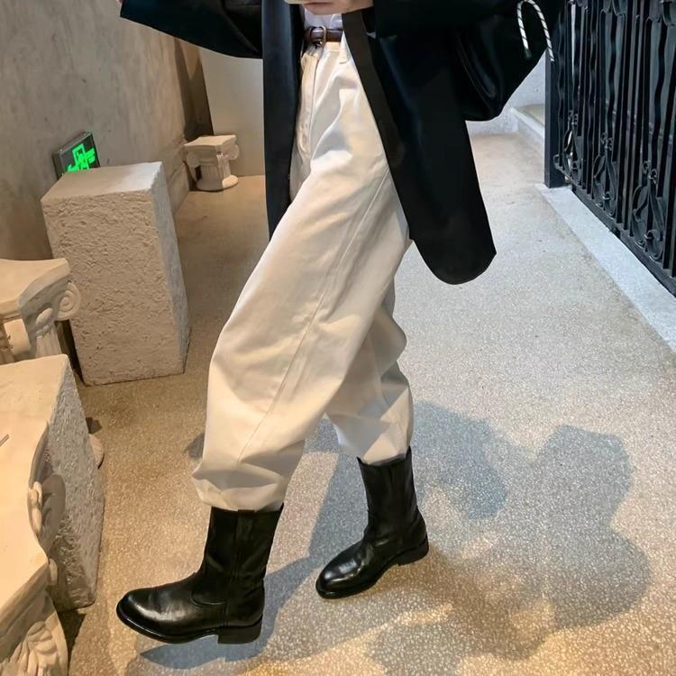 Women's 2025 Autumn/Winter Retro Western V-Cut Round Toe Mid-Calf Chunky Heel Boots