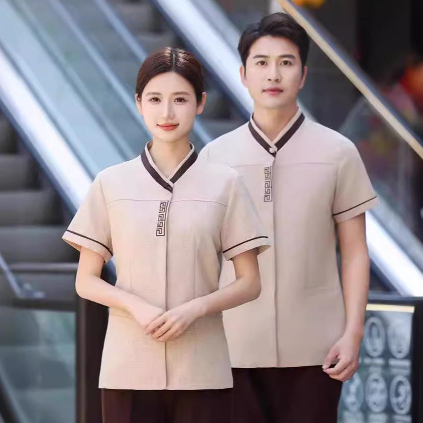 

Short Sleeve Housekeeping Uniform for Hotel and Property Cleaning 7XL