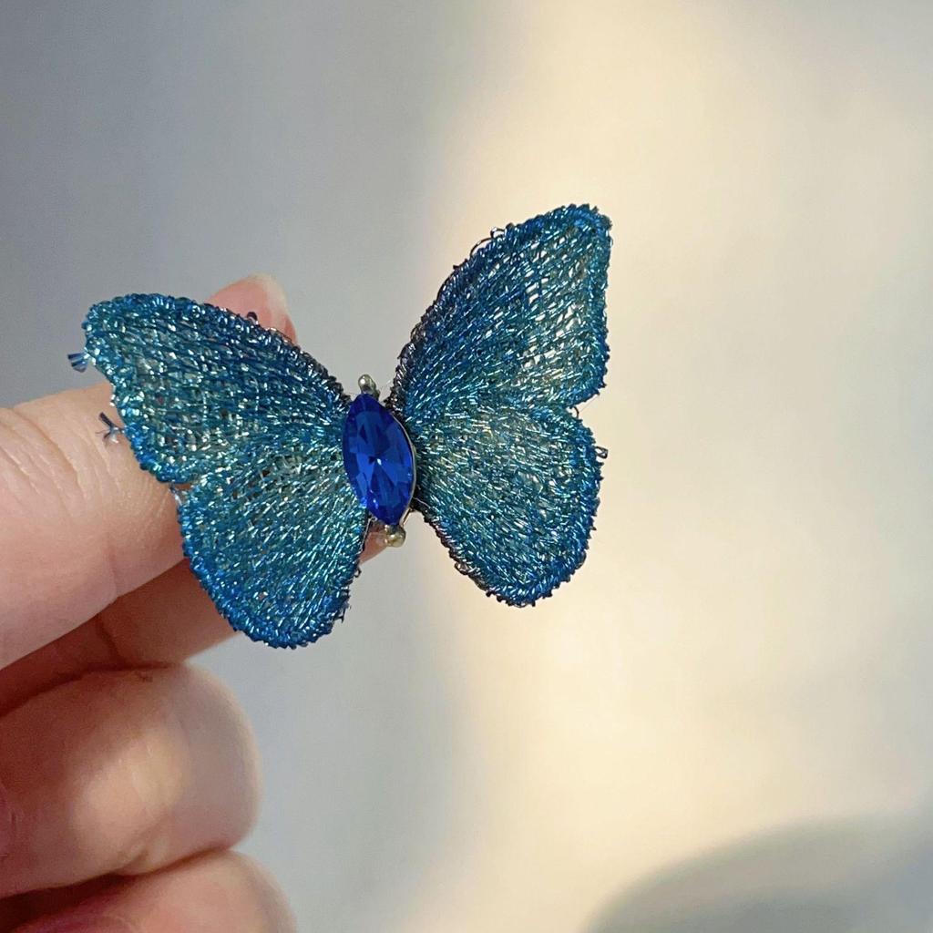 Luxury Embroidered Butterfly Lapel Brooch: High-End Women's Corsage Pin