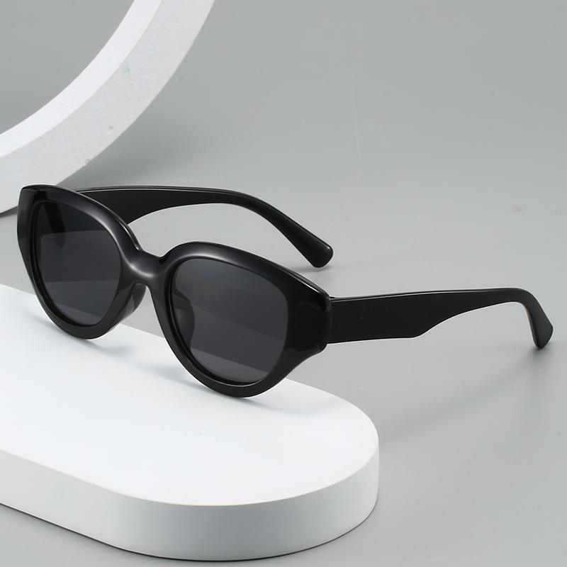 Retro Fashion Cat Eye Sunglasses Vintage Trendy Women Men Luxury Brand Sun Glasses Outdoor Shade Travel Lady Man Eyewear UV400