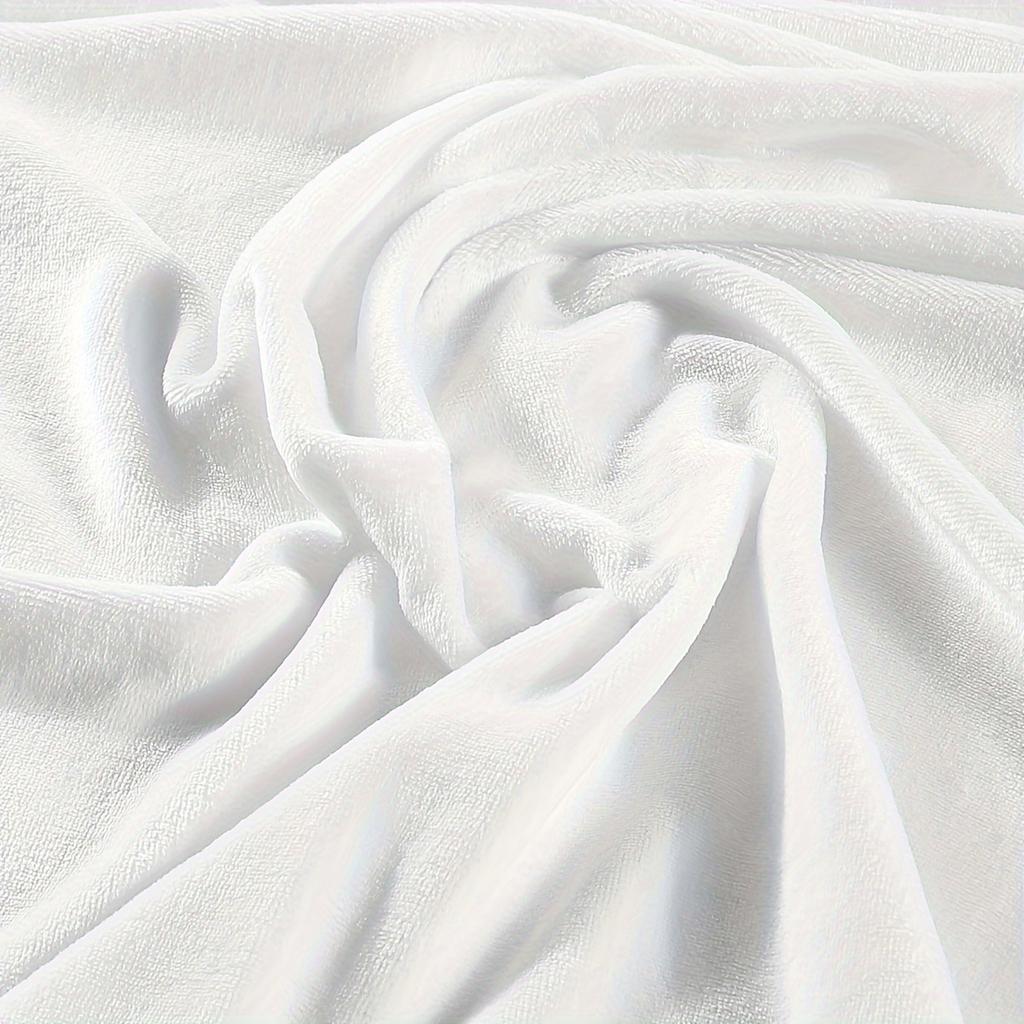 [Cozy Christmas Blanket] Cozy Christmas 1pc Flannel Throw Blanket | Lightweight All-Season Soft Warmth for Sofa, Bed, Travel