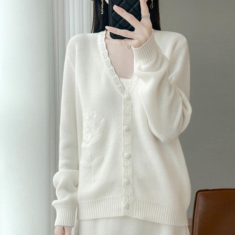 2025 A/W Women's V-Neck Pure Wool Jacquard Knit Cardigan Sweater