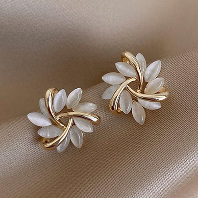 Cute Enamel Cat Balloon Stud Earrings for Women Fashion Drop Rabbit Flower Heart Colorful Jewelry Dangle Wedding Party Girl Gift