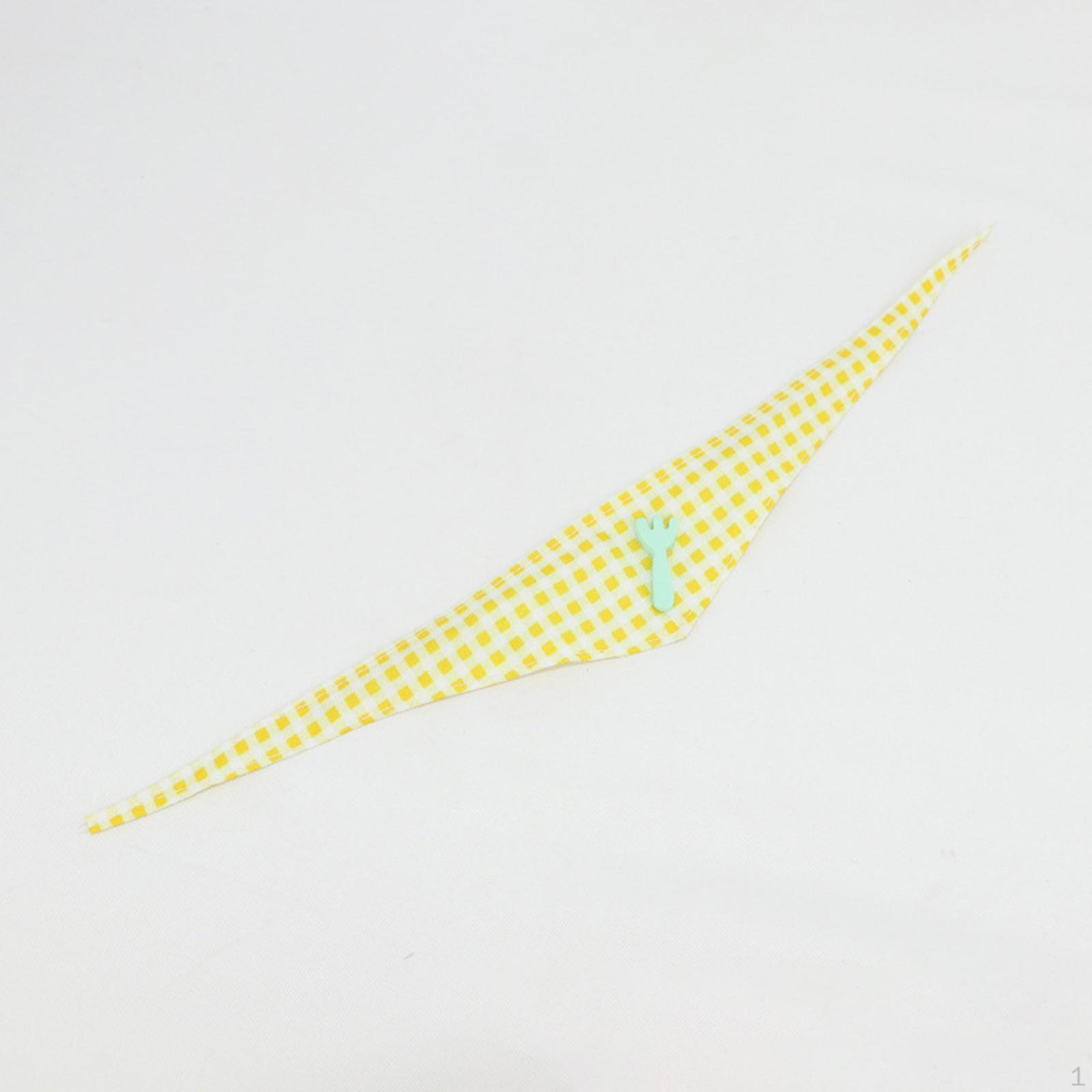 

Комплект одежды и нагрудника для кукол-модниц жёлтый