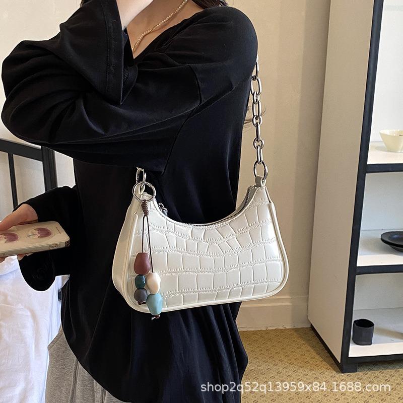 Temperament embossed single shoulder diagonal span underarm bag Fan Ji new stone pattern chain hand shoulder bag