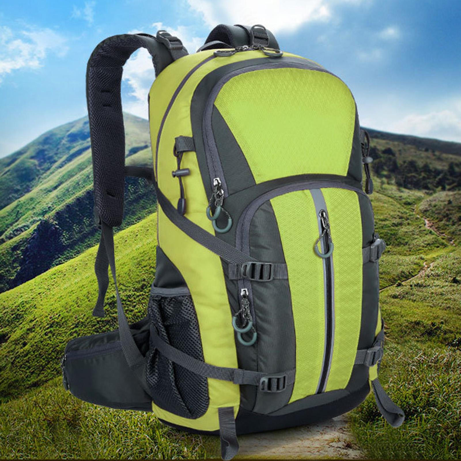 

for Outdoor Enthusiasts Daypack Hiking and Travel світло-зелений колір