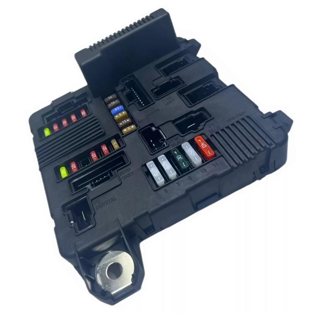 Engine Fuse Box Module 8200306032 For Renault Megane II Scenic II