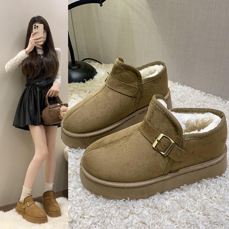 Women's Fashion Plus Size Snow Boots New Style Thick Sole Winter Warm Thickened Cotton Shoes Versatile Commuting Slip-On Shoes