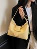 2025 Spring/Summer Women's Versatile Stylish Commuter Crossbody Bucket Bag