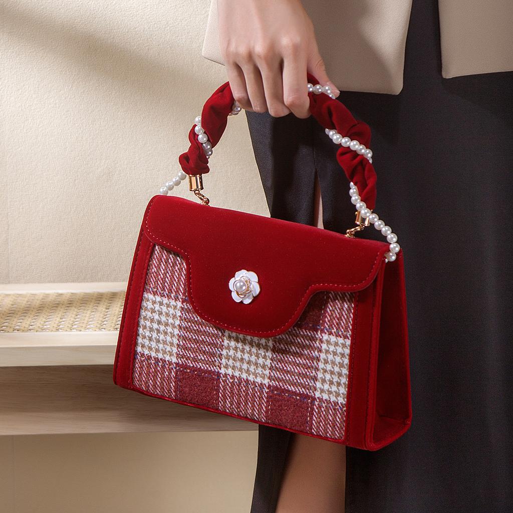 Plaid Red Wedding Bag 2024 New Model Niche High-end Bridal Bag for Women Stylish Crossbody Handbag