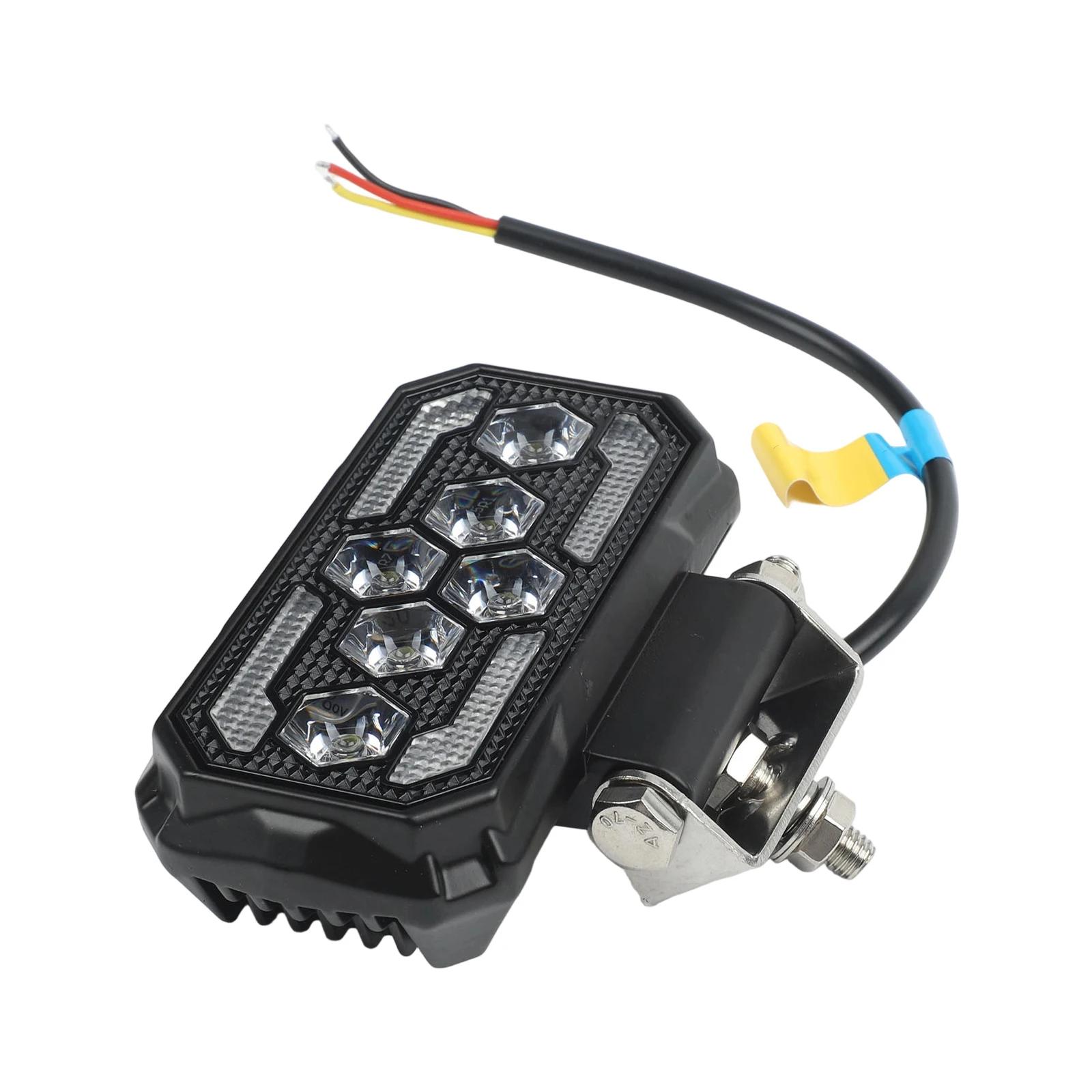 Off-road Driving Aluminum Shell LED Work Light Off-Road Light 30W LED Power IP67 Waterproof Aluminum Housing DC 9-80V China Mainland