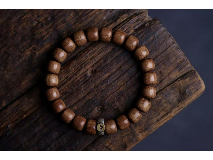 Authentisches indisches Sandelholz Tierkreiszeichen Buddhistische Gebetsperlen Armband