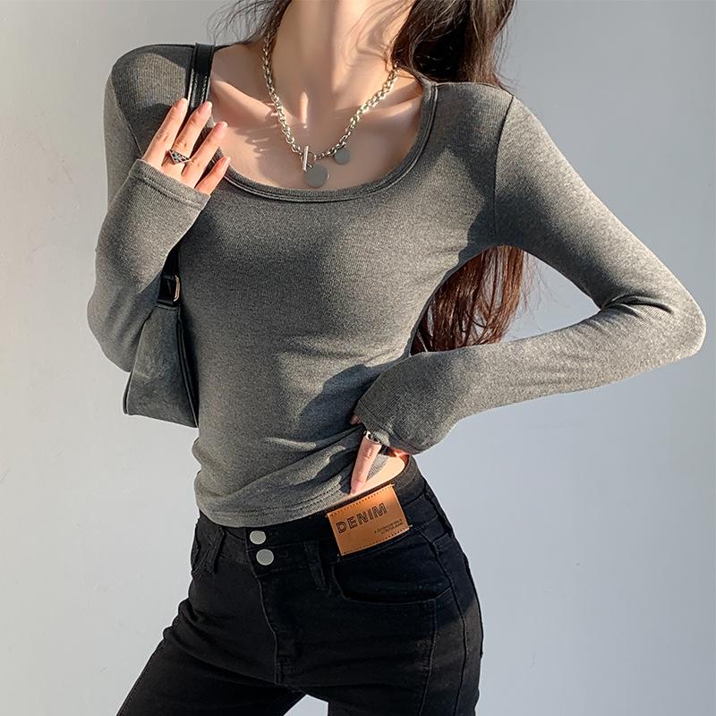 Neueste koreanische Version Frühling und Sommer Design Sinn Vielseitig Ausländischer Stil Herbst und Winter Poliert Langarm T-Shirt Rundhalsausschnitt Schlankes Oberteil