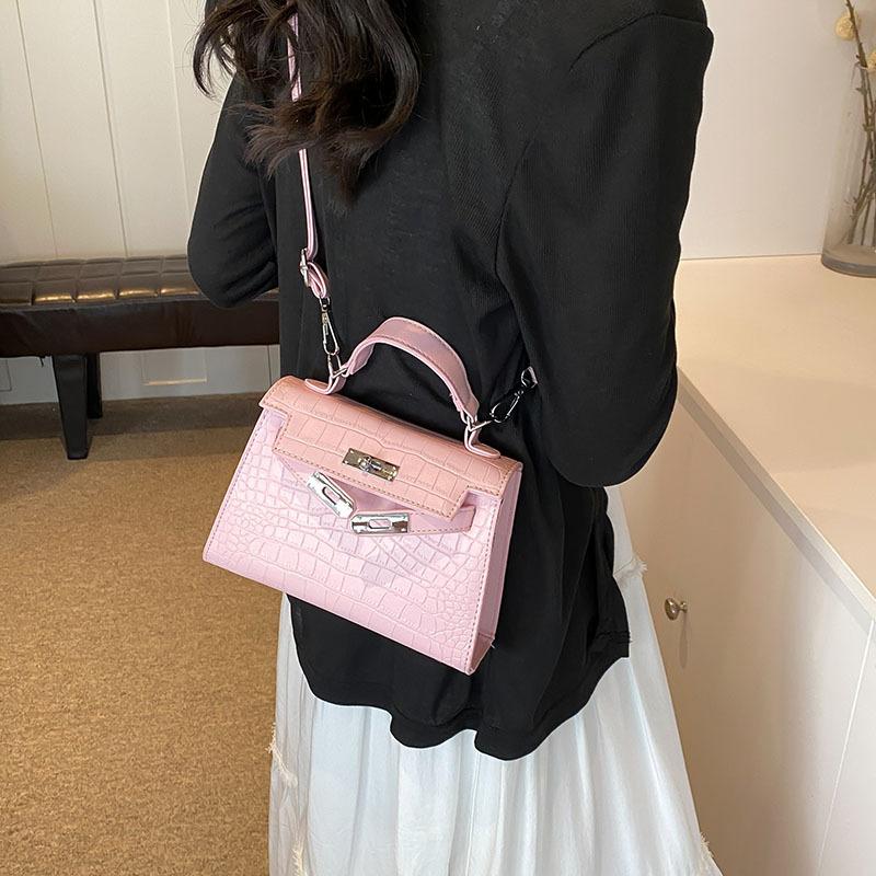 2025 Winter New Niche Design Crocodile Pattern Versatile High-end Sense Portable Small Square Bag Single Shoulder Messenger Kelly Bag