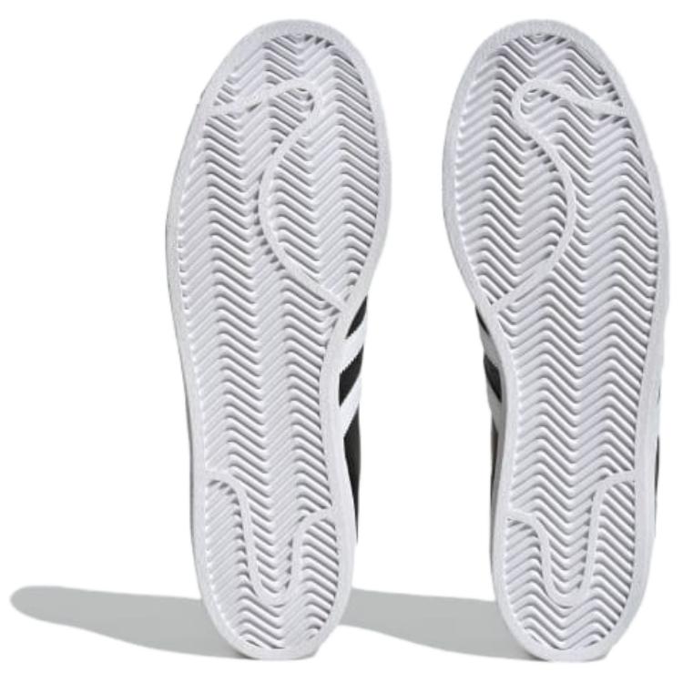 Nové Adidas Superstar Core Black Cloud White ID4636