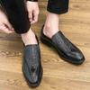 Spring New Embossed Crocodile Pointed Slim Casual Shoes Leather Loafers Men Business Formal Wear Shoes Fashion Mens Casual Shoes