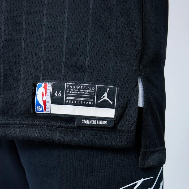Nike Striped Color-Block Demar Derozan Chicago Bulls NBA Limited Edition Jersey Men Basketball Jersey Dark-Grey DO9521-010