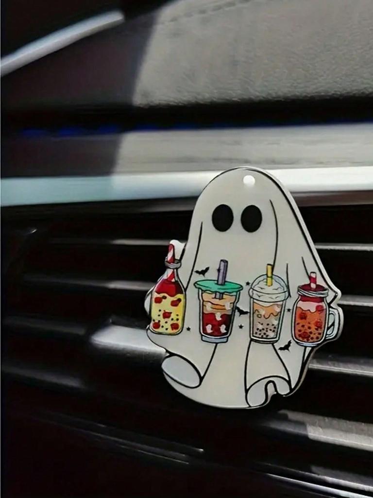 The 2D Acrylic Ghost Car Air Vent Fragrance Clip adds a festive atmosphere and a touch of cuteness to the car interior.
