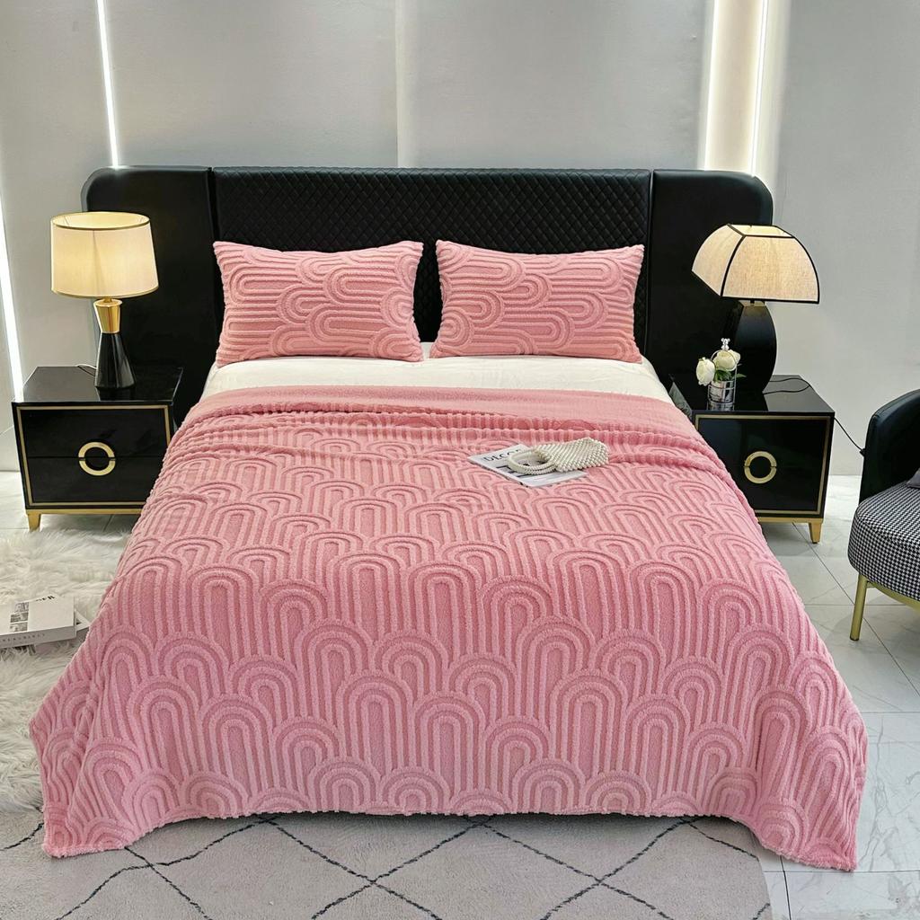 Luxurious Single - Layer Taffeta Blanket Flanged Edge for Naps and Sofa Cover with Feature