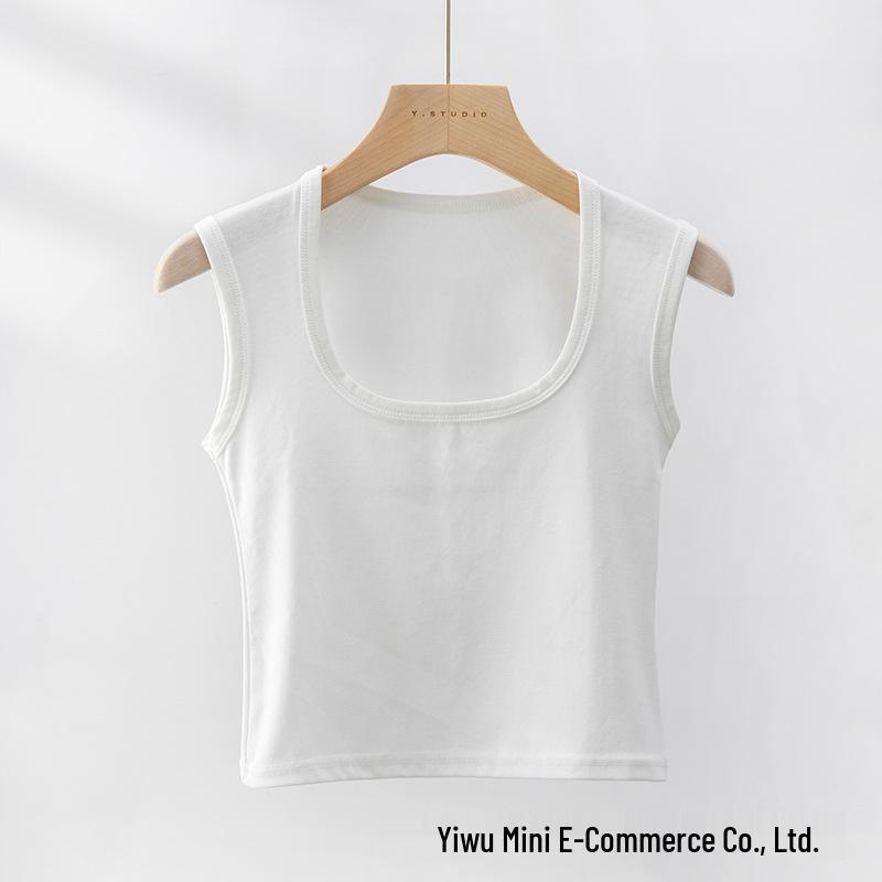 

Майка на квадратном вырезе с нагрудными вкладышами - Женский топ без рукавов, широкое плечо для скрытой посадки в подмышечной области и защиты от обнажения. XXL