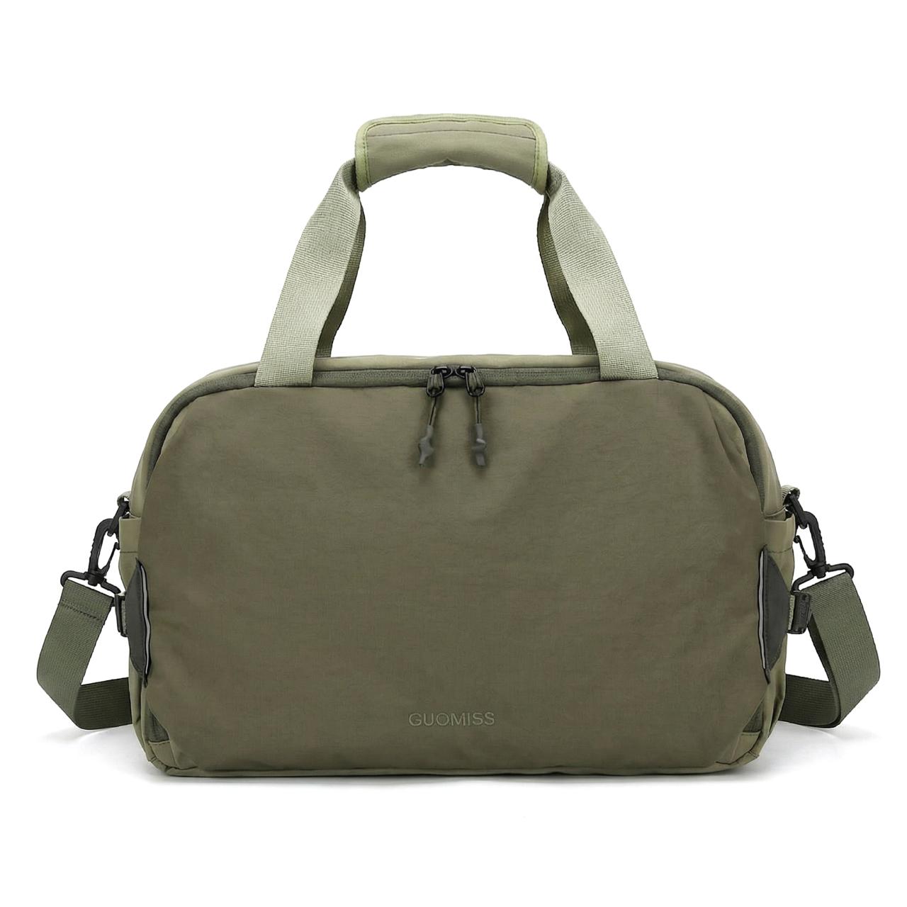 Compact Travel Duffel Bag with Adjustable Shoulder Strap Multiple Pockets Lightweight Weekender Bag зелёный