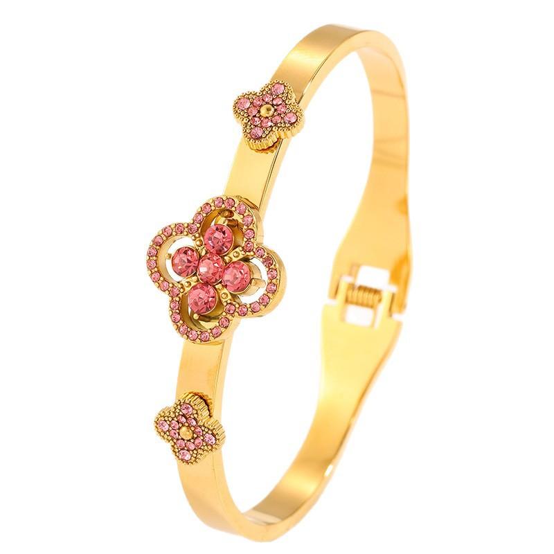 European and American high-end four-leaf clover diamond-encrusted titanium steel women's light luxury versatile explosive