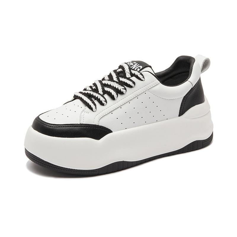 Damen-Sneaker mit dicker Sohle, kleine weiße Schuhe, neue Mode, vielseitige Plateauschuhe, bequeme, atmungsaktive, lässige Leder-Sneaker für Damen